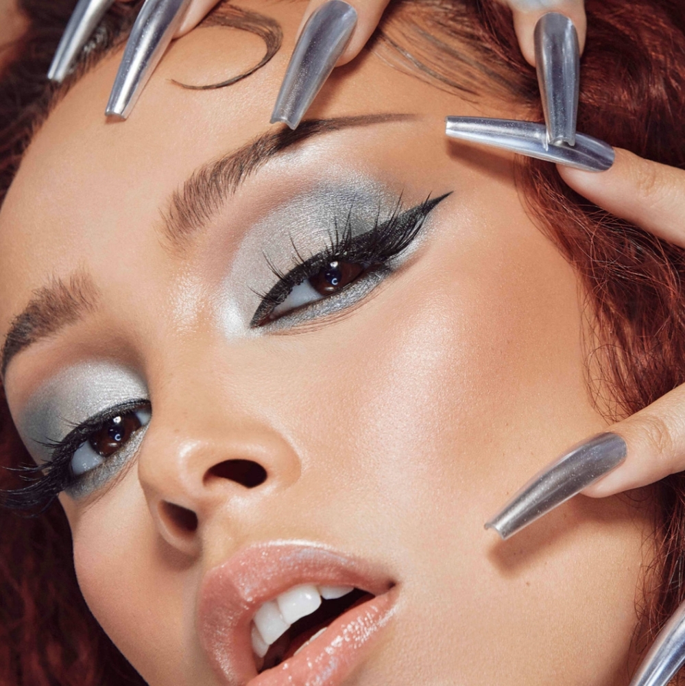DOJA CAT ELEMENTS Quad Eyeshadow Pallet